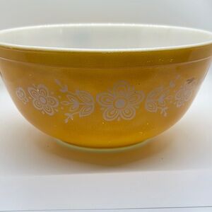 Vintage Pyrex Yellow Floral Mixing Bowl